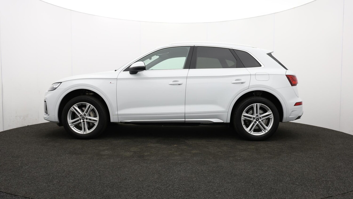 Used Audi Q5 2021 for sale - 76122365: Photo 74