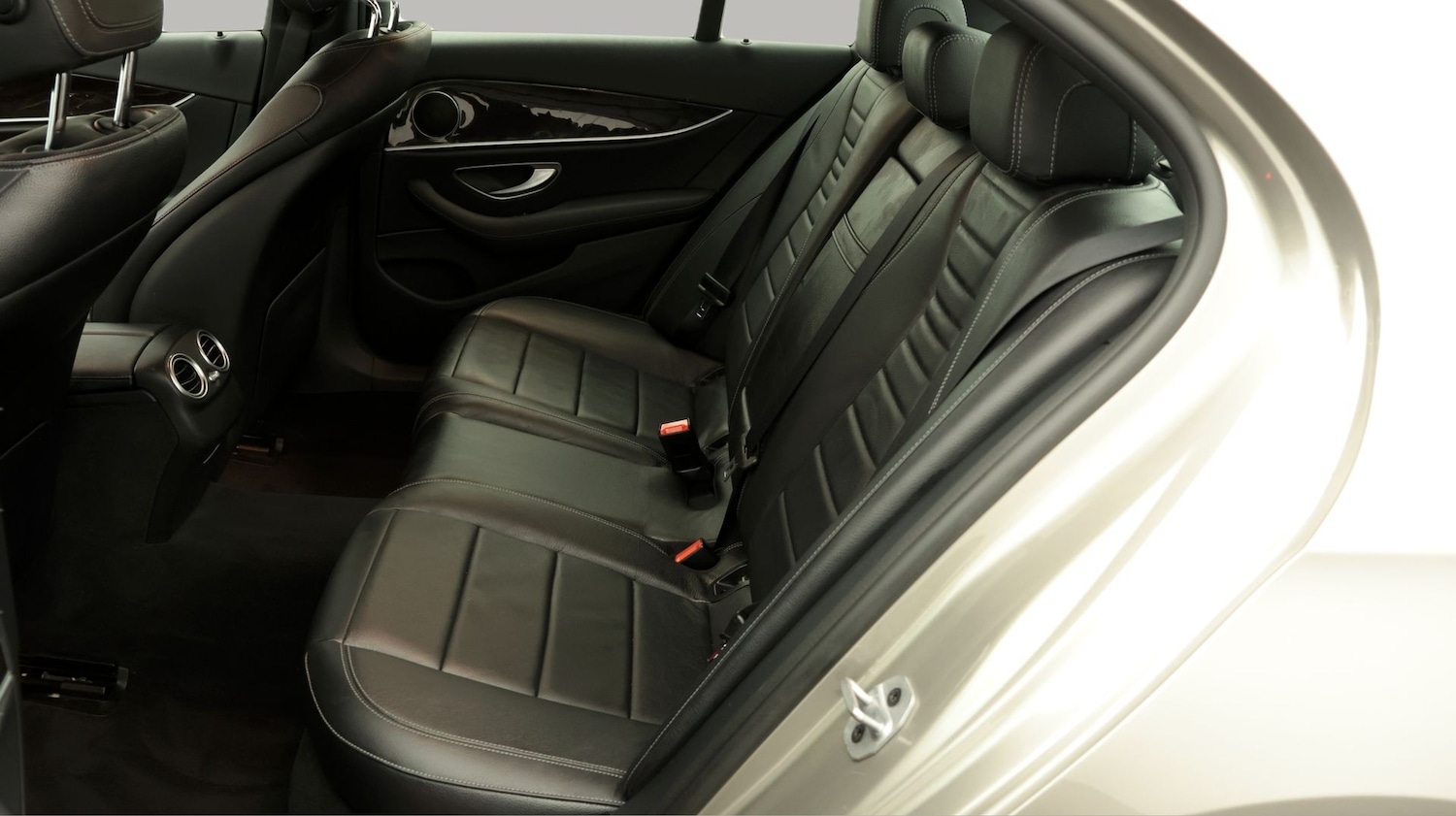 Used Mercedes-Benz E Class 2021 for sale - 77767940: Photo 16