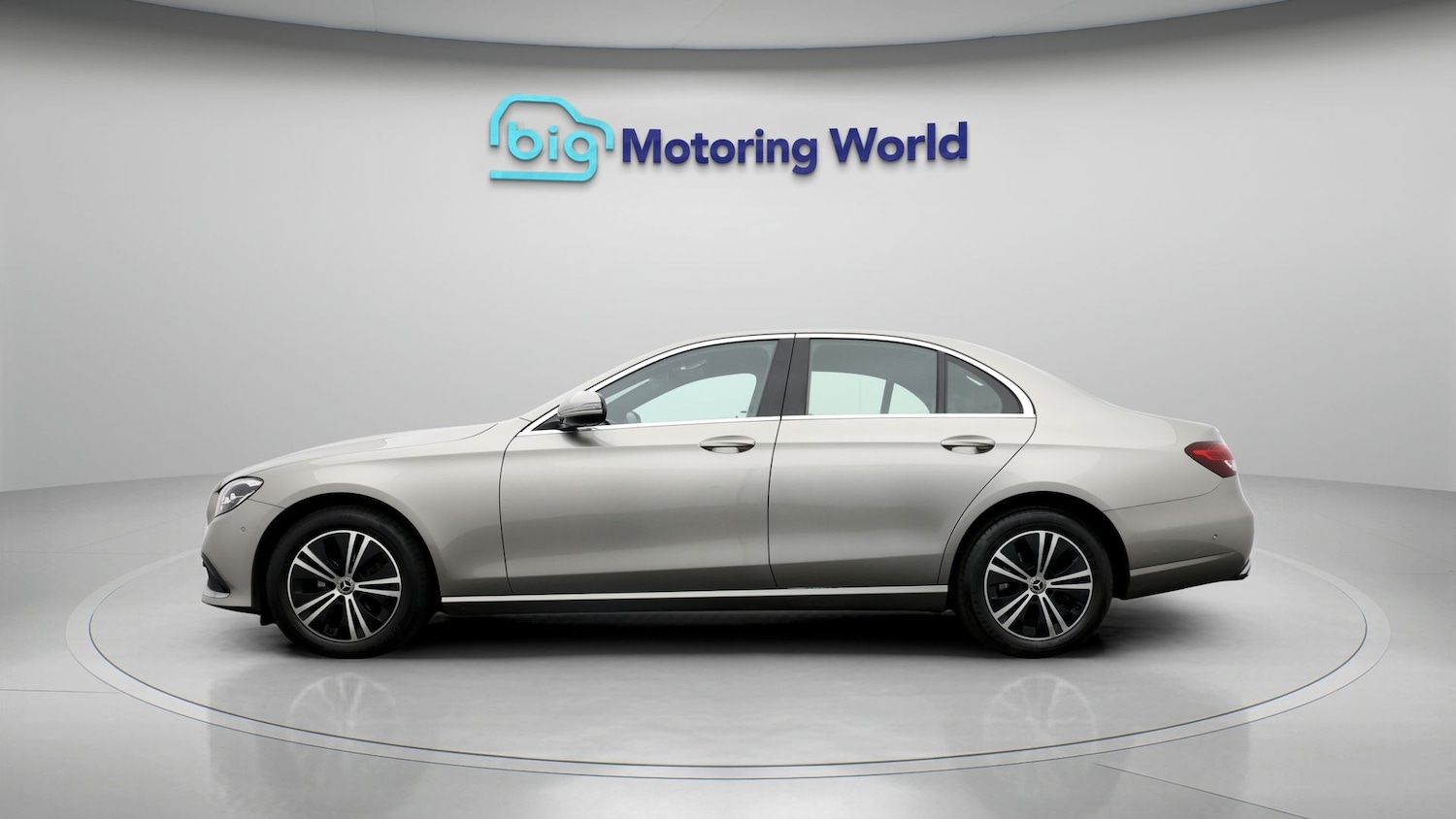 Used Mercedes-Benz E Class 2021 for sale - 77767940: Photo 4