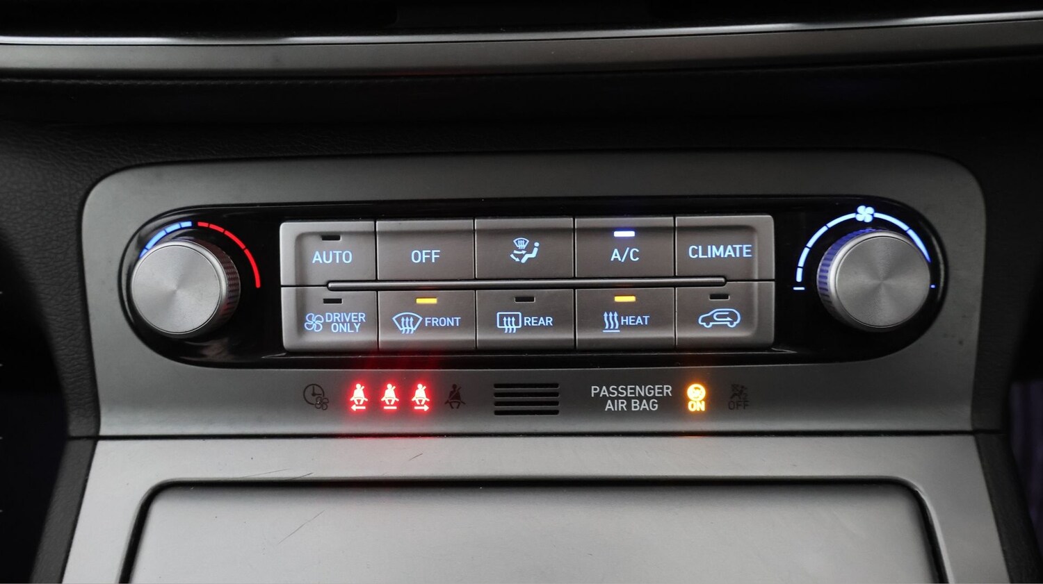 Used Hyundai KONA 2023 for sale - 78106571: Photo 12