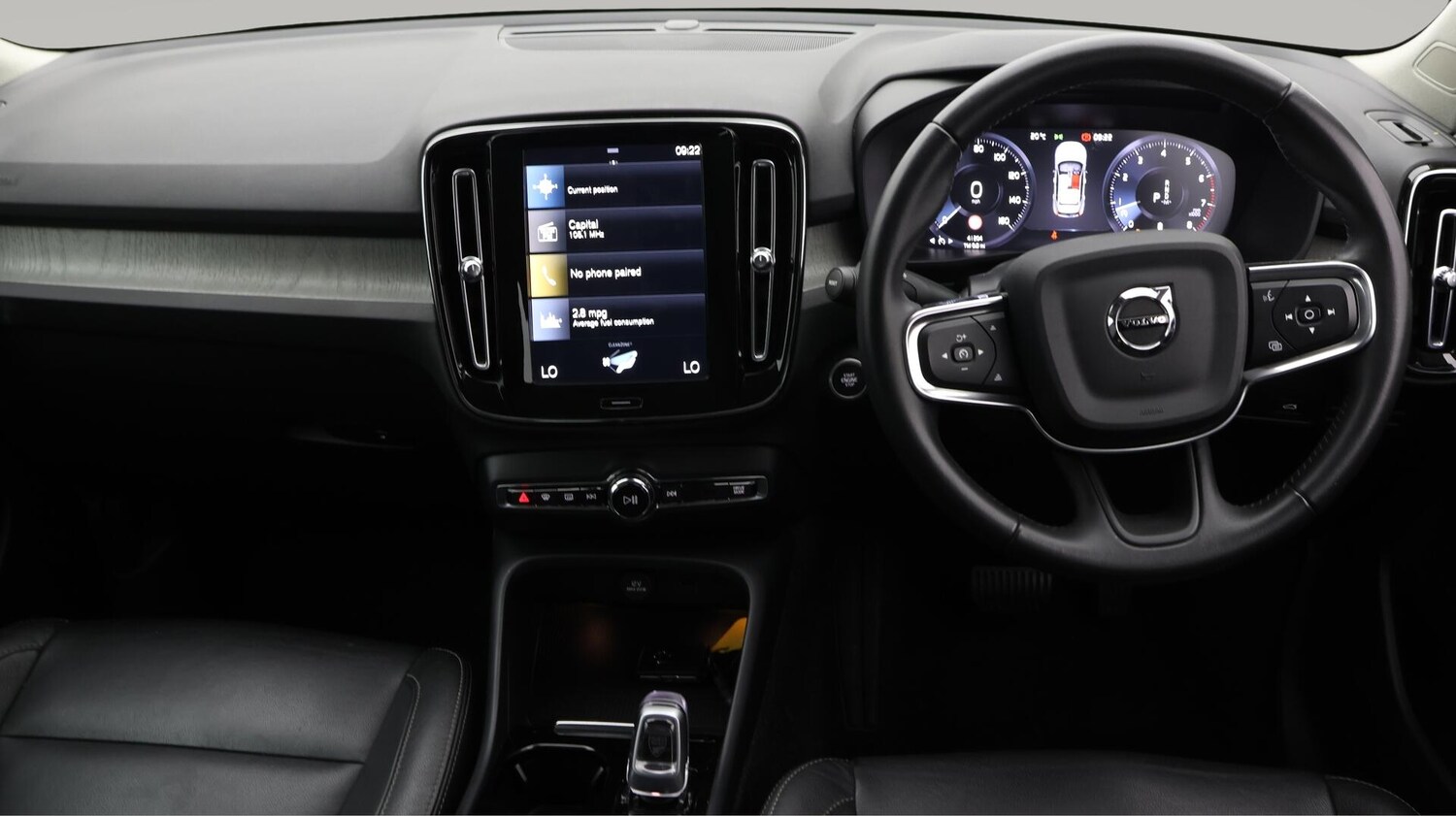 Used Volvo XC40 for sale - 76727431: Photo 14