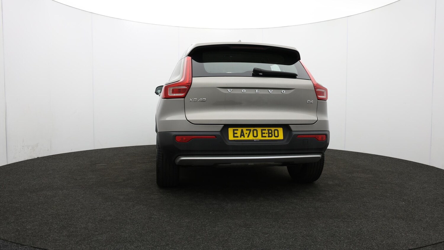 Used Volvo XC40 for sale - 76727431: Photo 45