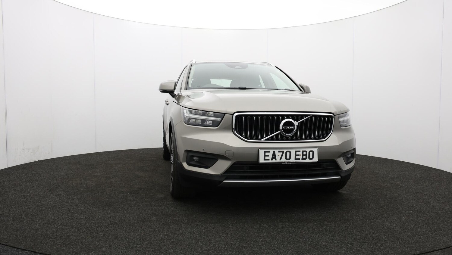Used Volvo XC40 for sale - 76727431: Photo 54