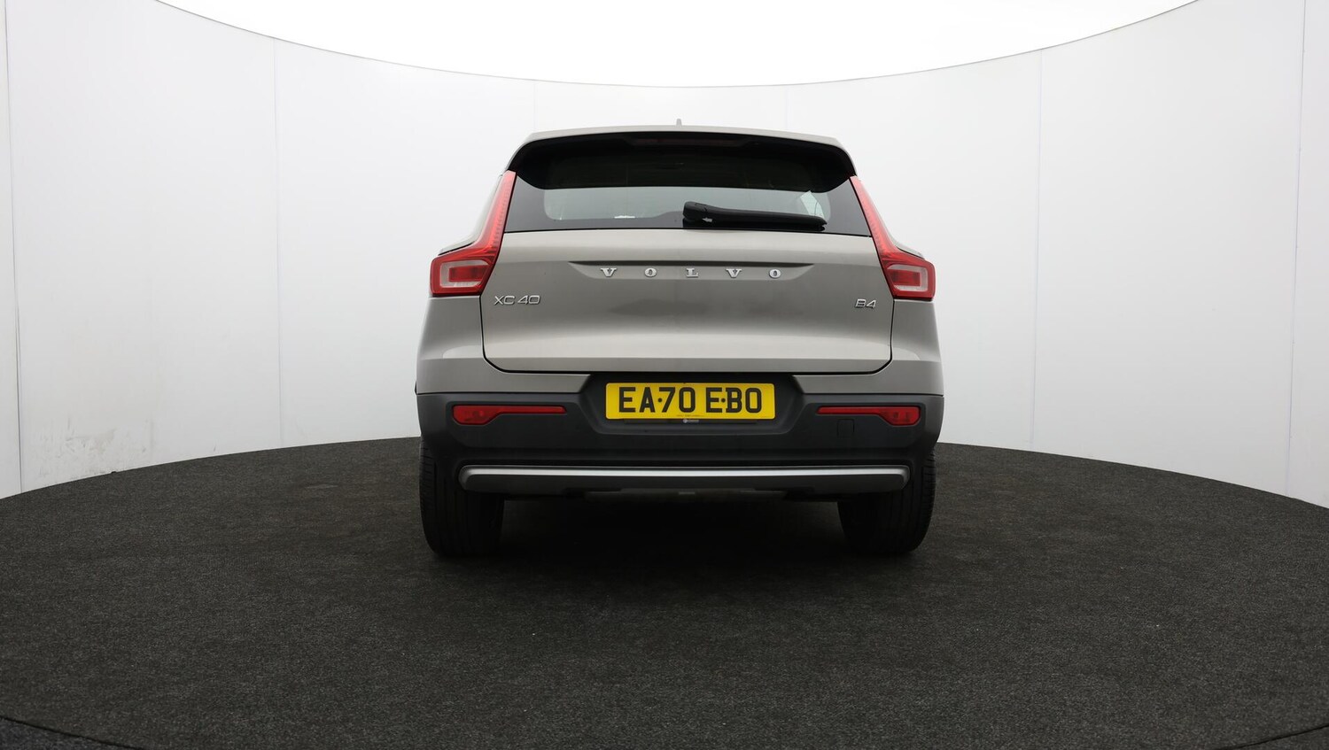 Used Volvo XC40 for sale - 76727431: Photo 56