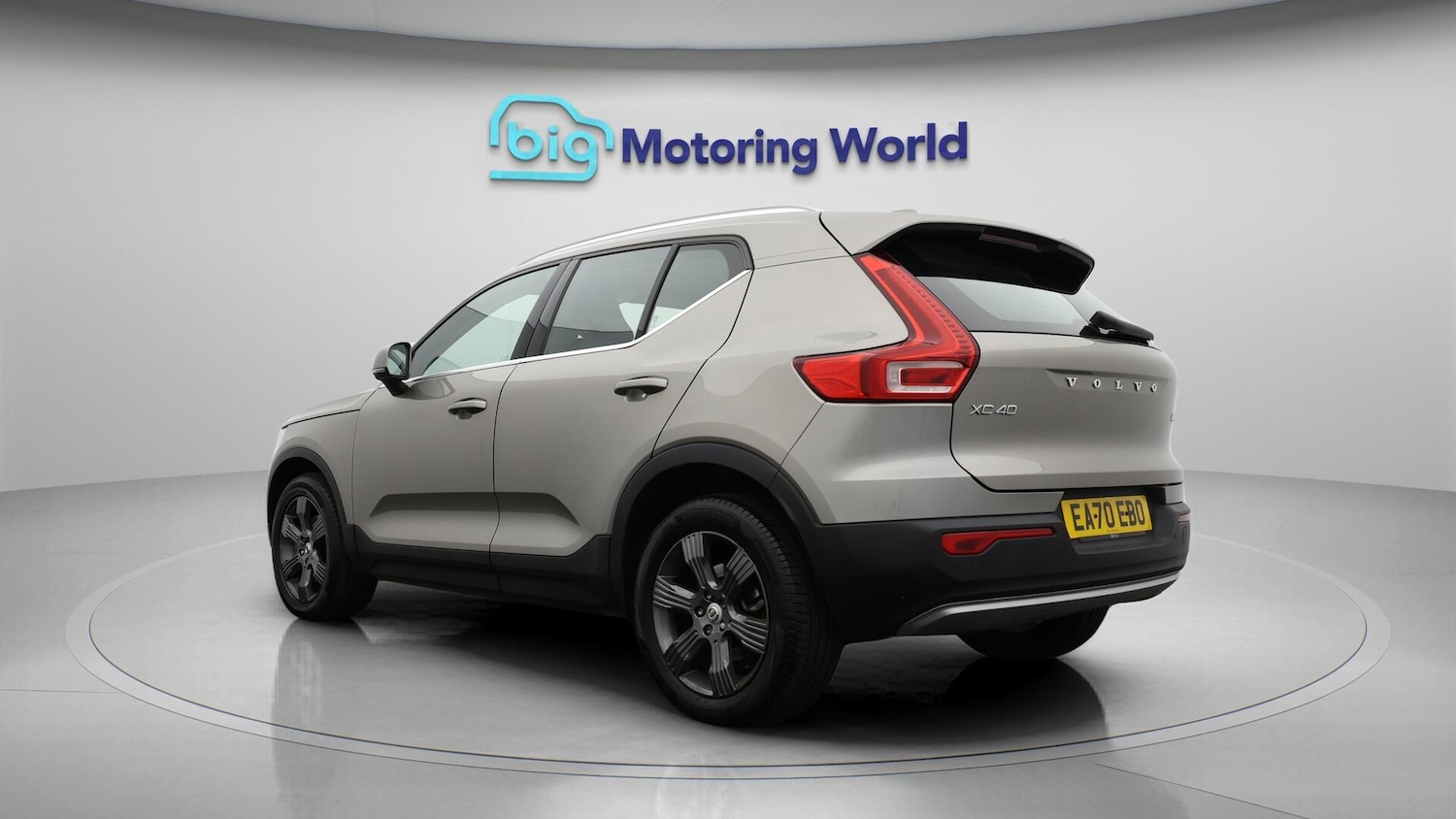 Used Volvo XC40 for sale - 76727431: Photo 6