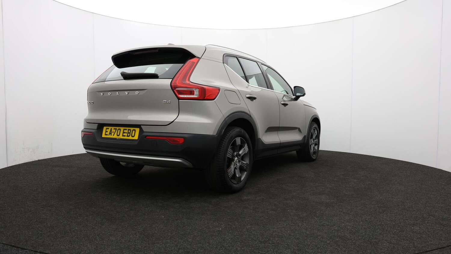 Used Volvo XC40 for sale - 76727431: Photo 84