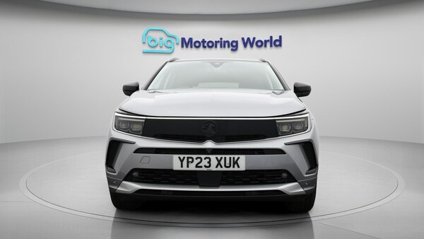 Used Vauxhall Grandland 2023 for sale - 75386998: Photo 3