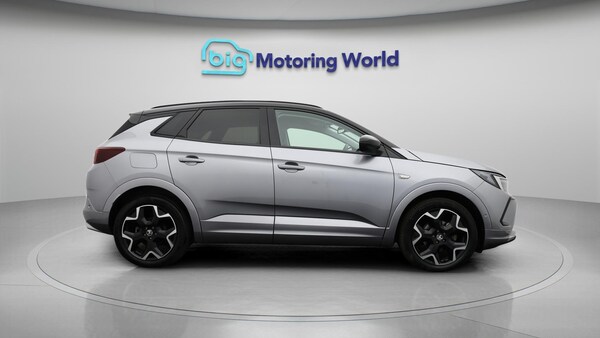 Used Vauxhall Grandland 2023 for sale - 75386998: Photo 9