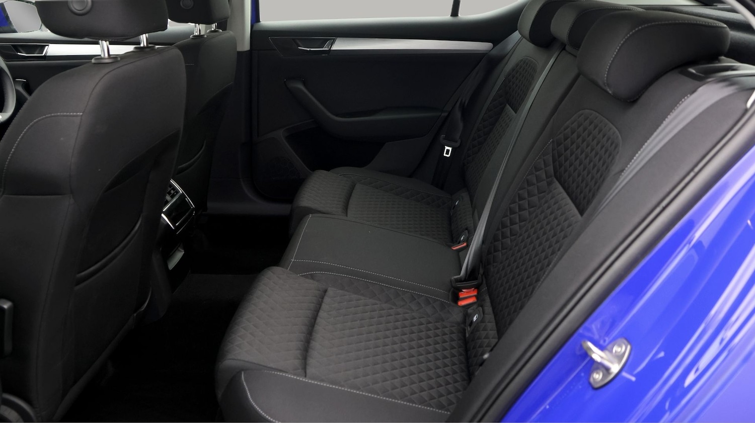 Used Skoda Superb 2023 for sale - 77293932: Photo 16