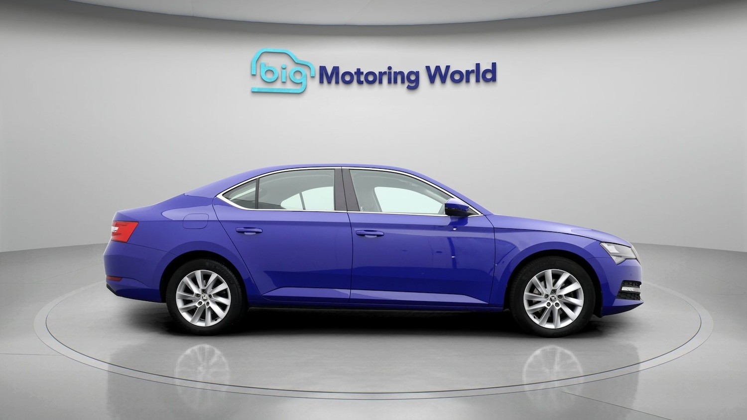 Used Skoda Superb 2023 for sale - 77293932: Photo 8