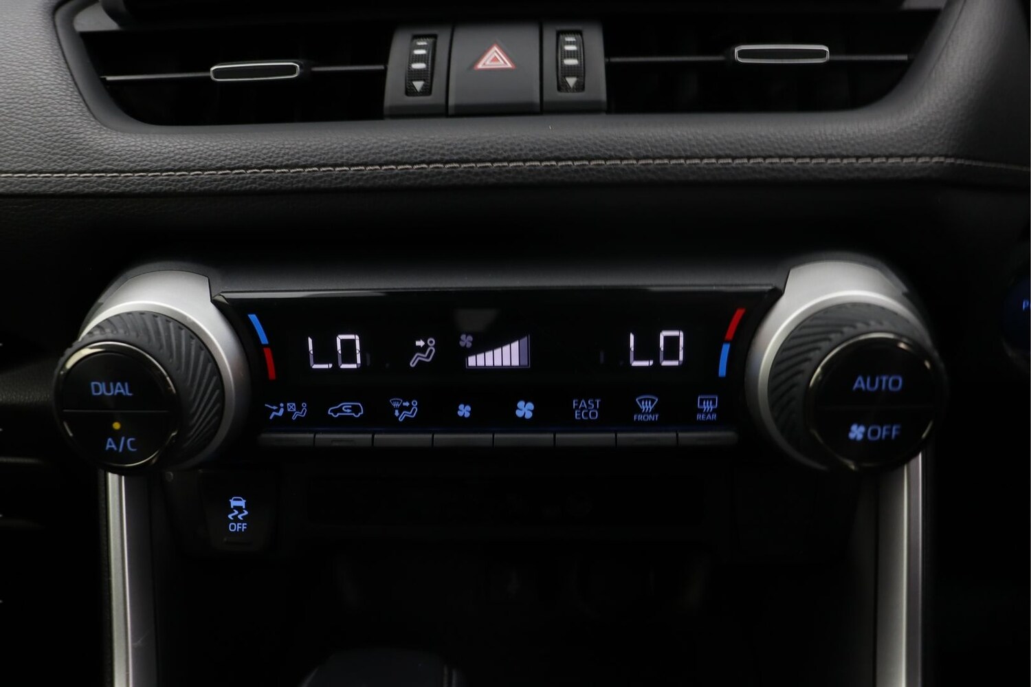 Used Toyota RAV4 for sale - 77365660: Photo 12