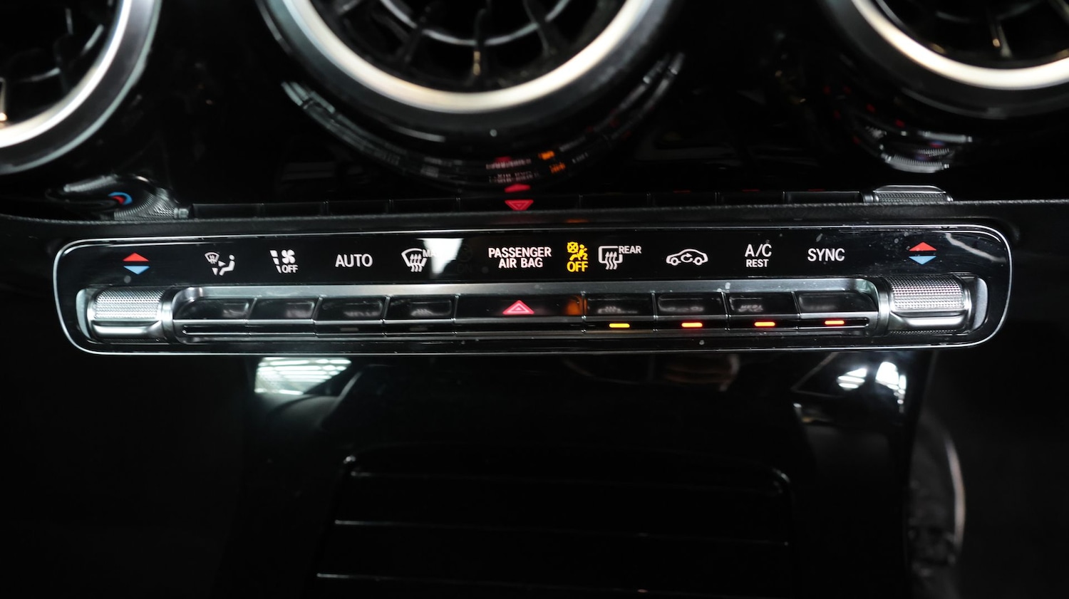 Used Mercedes-Benz A-Class 2019 for sale - 78094834: Photo 12