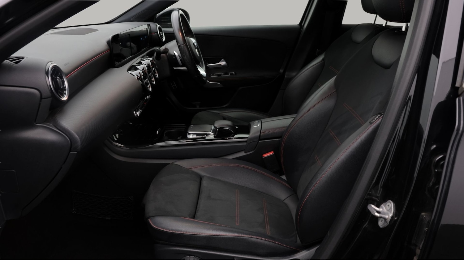 Used Mercedes-Benz A-Class 2019 for sale - 78094834: Photo 14