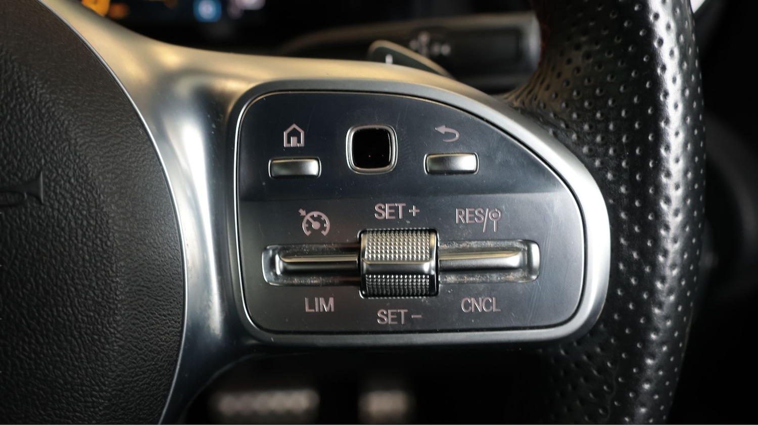 Used Mercedes-Benz A-Class 2019 for sale - 78094834: Photo 21