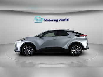 Used Toyota C-HR 2024 for sale - 78543455: Photo