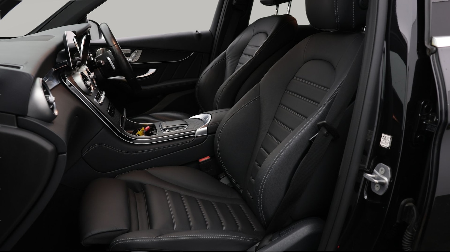 Used Mercedes-Benz GLC 2020 for sale - 77934514: Photo 14