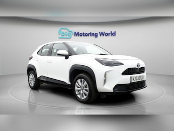 Used Toyota Yaris Cross 2023 for sale - 79554998: Photo