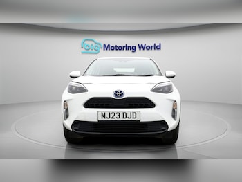Used Toyota Yaris Cross 2023 for sale - 79554998: Photo