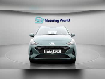 Used Hyundai i10 2024 for sale - 79643884: Photo