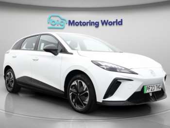 2023 (23) - 64kWh SE Long Range Hatchback 5dr Electric Auto (203 ps)