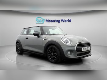 Used MINI Hatch 2019 for sale - 78852847: Photo