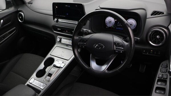 Used Hyundai KONA 2022 for sale - 76306433: Photo 10