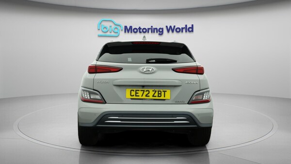 Used Hyundai KONA 2022 for sale - 76306433: Photo 7
