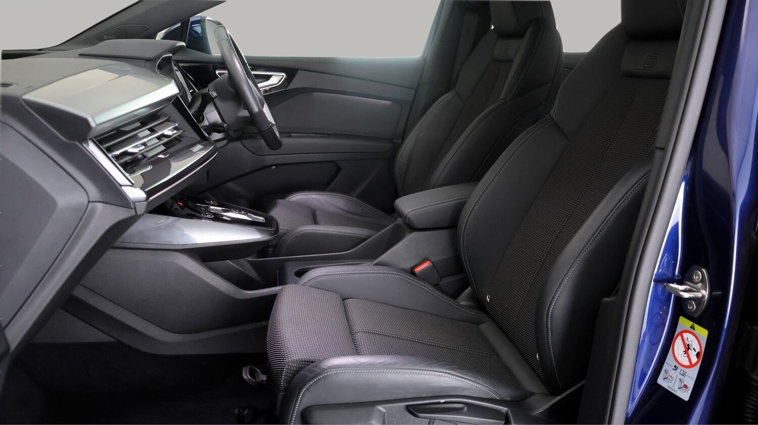 Used Audi Q4 e-tron 2022 for sale - 77543418: Photo 14