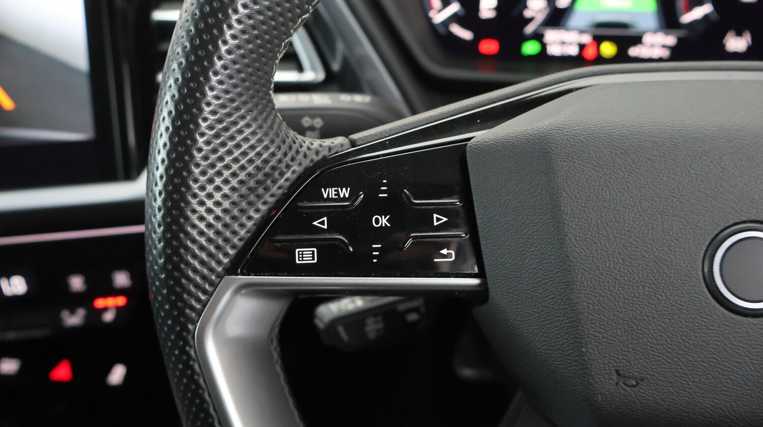 Used Audi Q4 e-tron 2022 for sale - 77543418: Photo 28