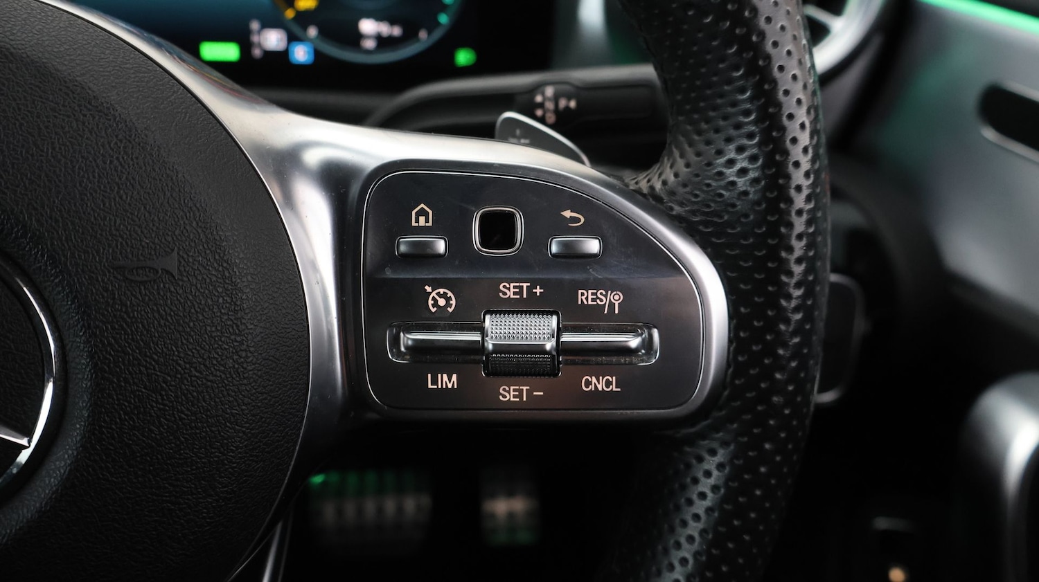 Used Mercedes-Benz CLA 2022 for sale - 77897864: Photo 25