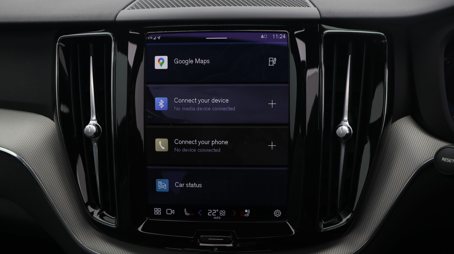 Used Volvo XC60 2023 for sale - 77342775: Photo 11