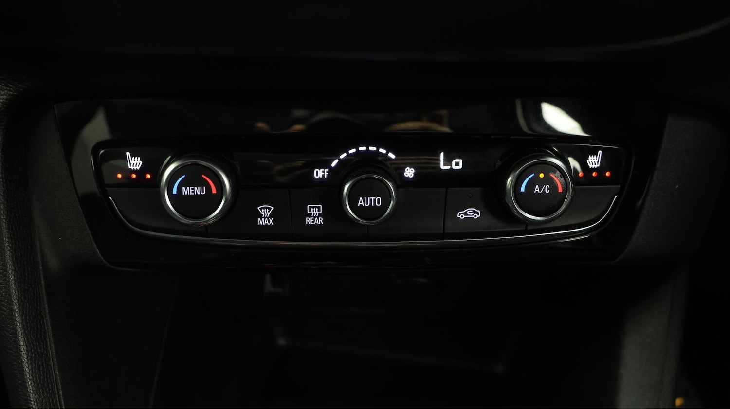 Used Vauxhall Corsa for sale - 76485154: Photo 13