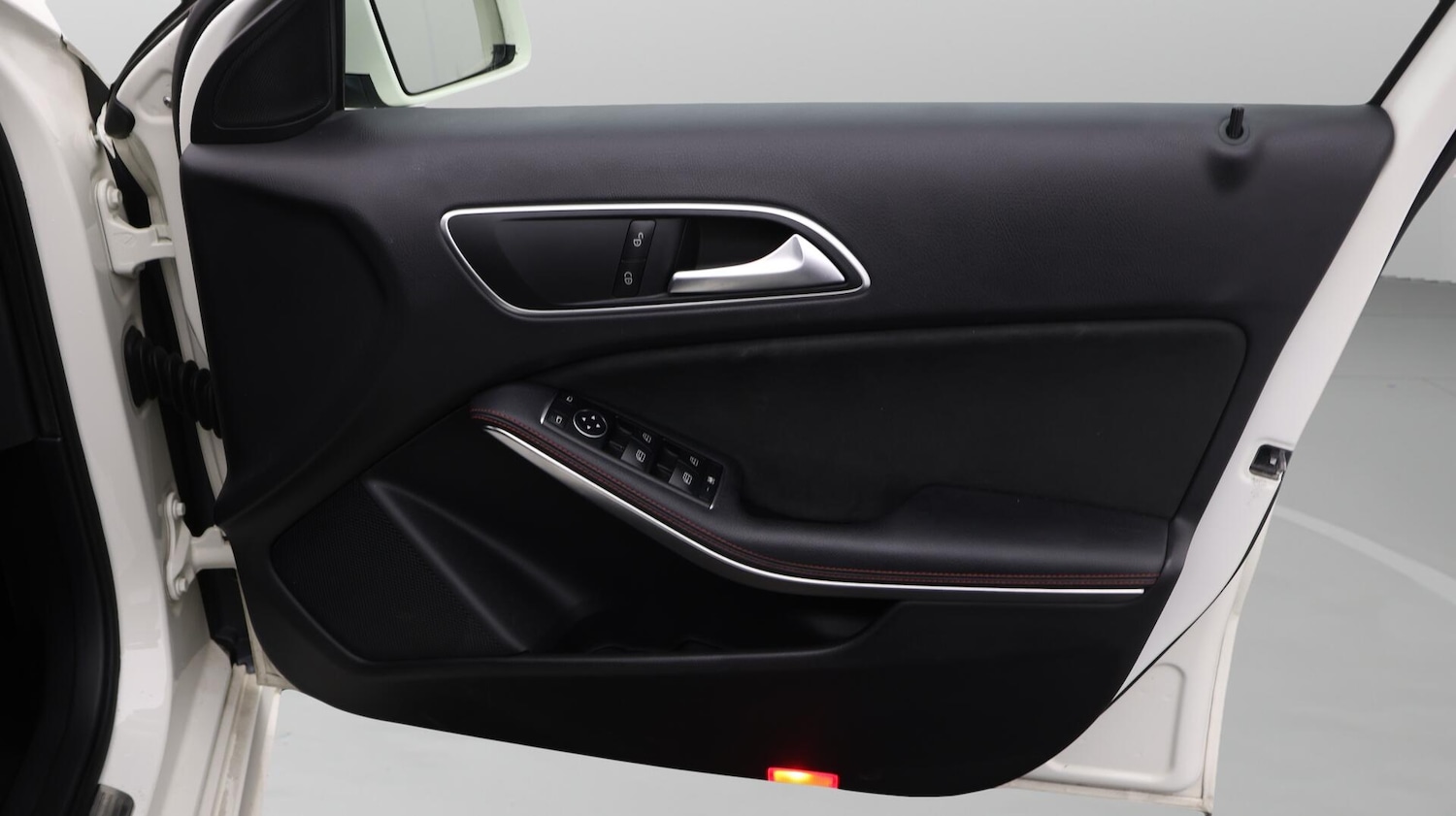 Used Mercedes-Benz A-Class 2018 for sale - 76585324: Photo 16