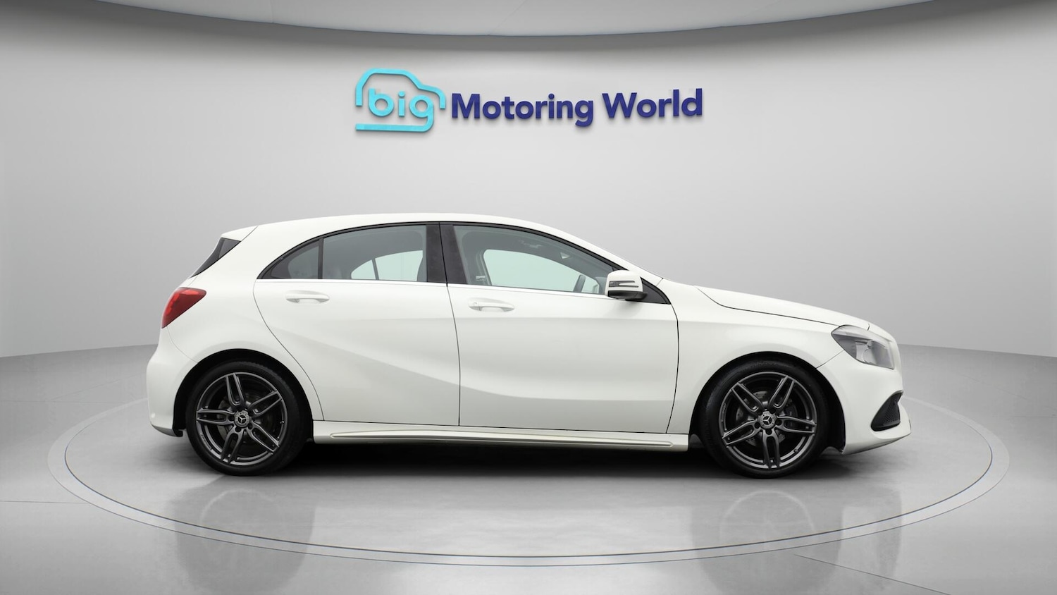 Used Mercedes-Benz A-Class 2018 for sale - 76585324: Photo 9