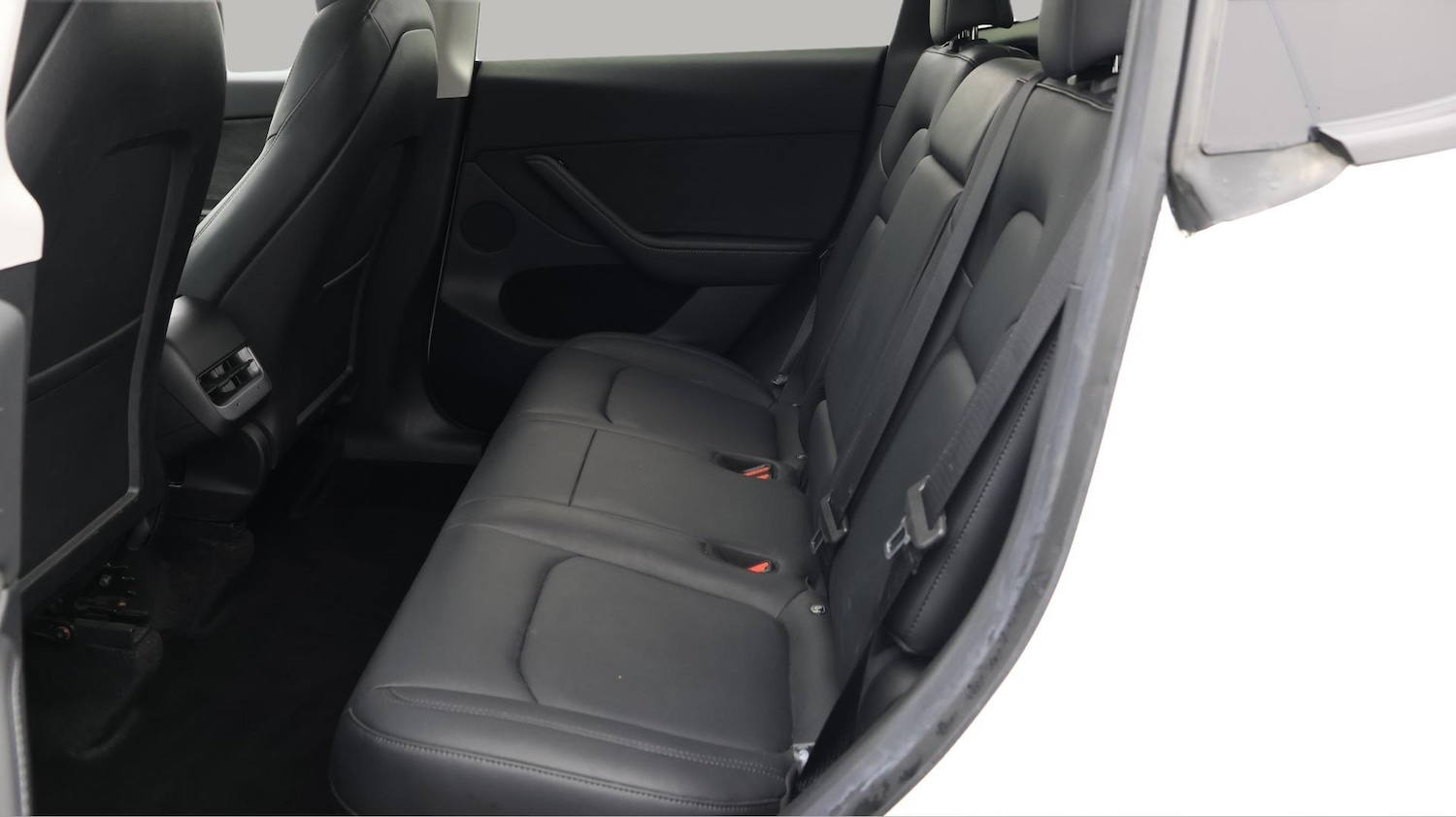 Used Tesla Model Y 2022 for sale - 76759347: Photo 17