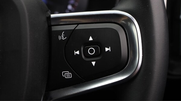 Used Volvo XC40 2021 for sale - 75553224: Photo 25