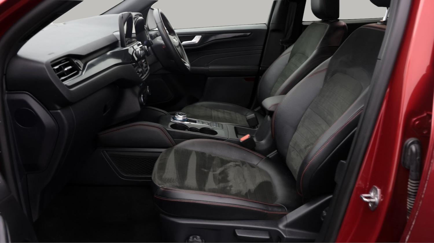 Used Ford Kuga 2022 for sale - 77610571: Photo 14