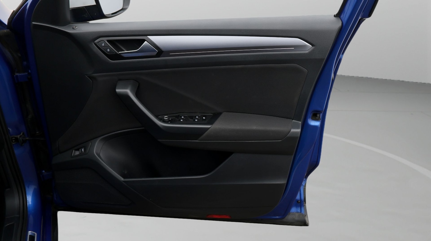 Used Volkswagen T-Roc 2022 for sale - 77690952: Photo 15