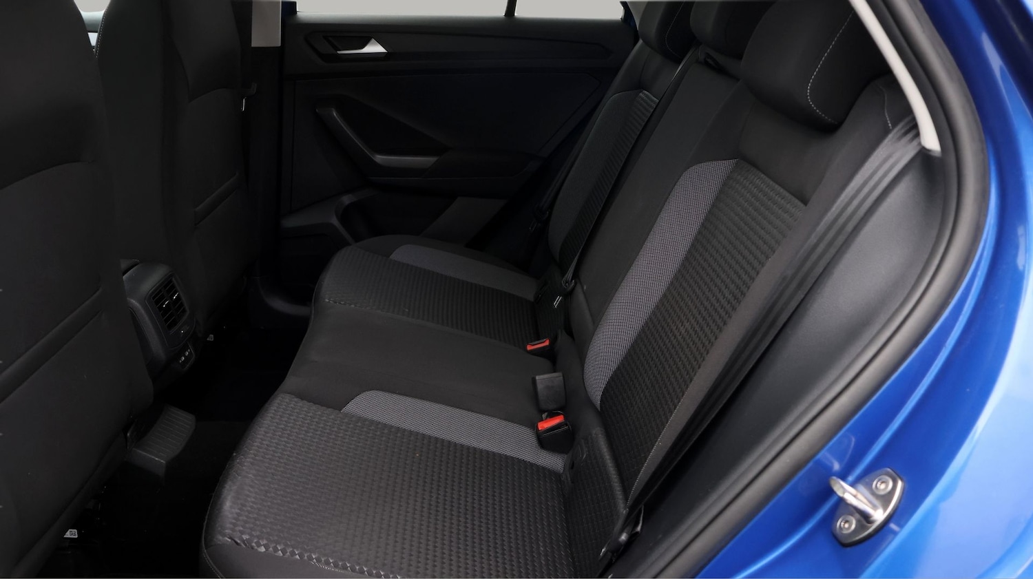 Used Volkswagen T-Roc 2022 for sale - 77690952: Photo 16