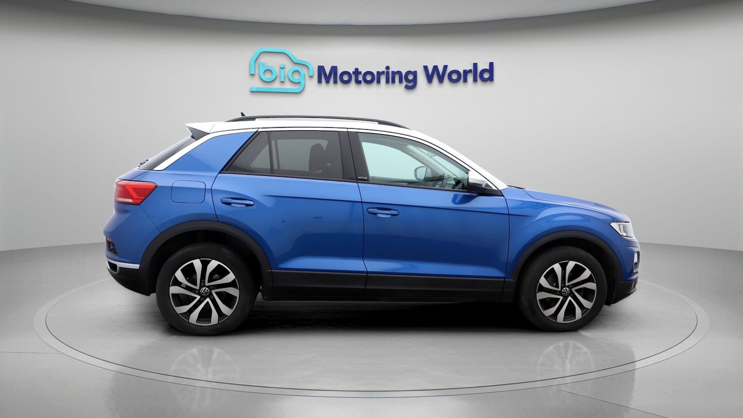 Used Volkswagen T-Roc 2022 for sale - 77690952: Photo 8
