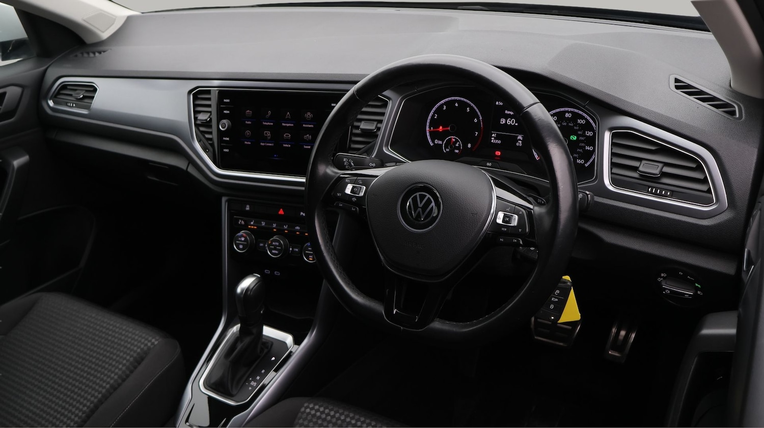 Used Volkswagen T-Roc 2022 for sale - 77690952: Photo 9