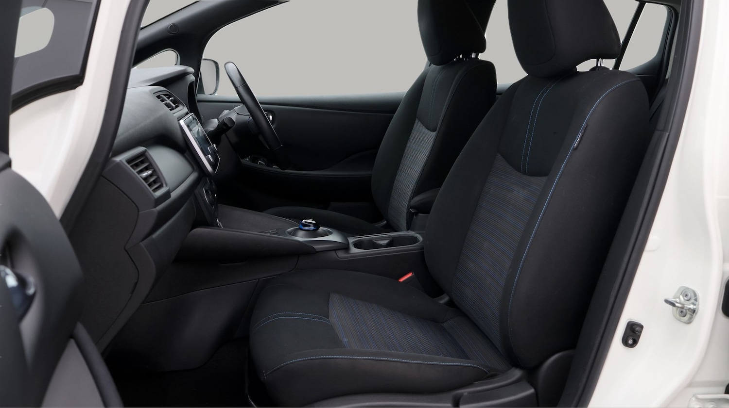 Used Nissan Leaf 2022 for sale - 77367558: Photo 14