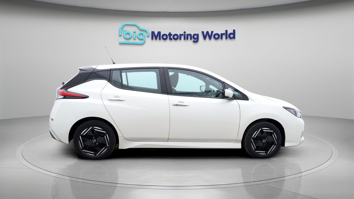 Used Nissan Leaf 2022 for sale - 77367558: Photo 8