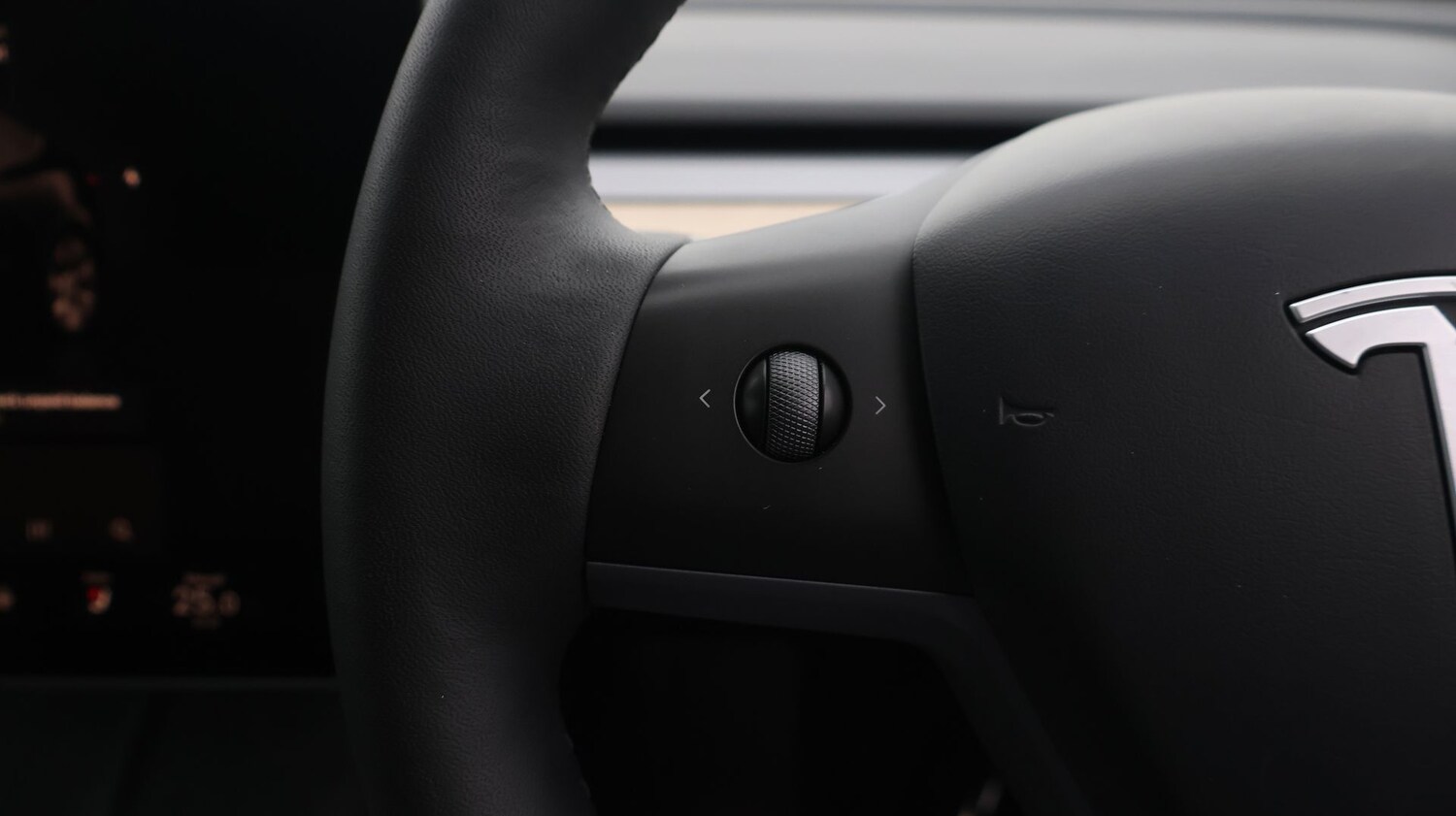 Used Tesla Model Y 2022 for sale - 77789439: Photo 25