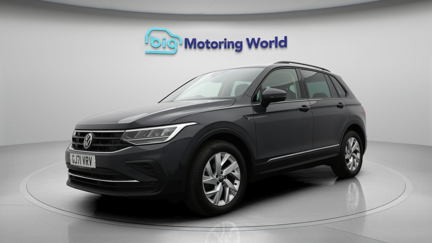 Used Volkswagen Tiguan for sale - 77873141: Photo 3