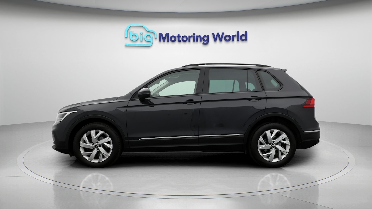 Used Volkswagen Tiguan for sale - 77873141: Photo 4