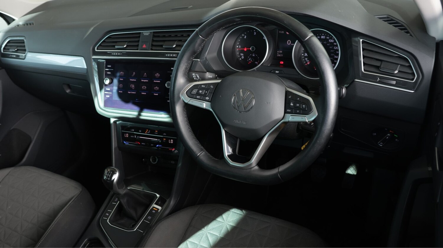 Used Volkswagen Tiguan for sale - 77873141: Photo 9