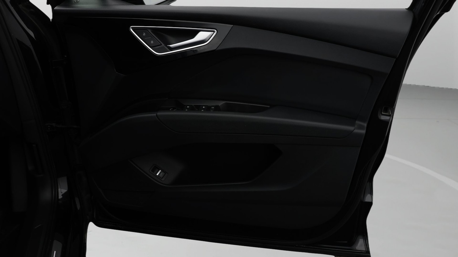 Used Audi Q4 e-tron 2023 for sale - 77946919: Photo 15