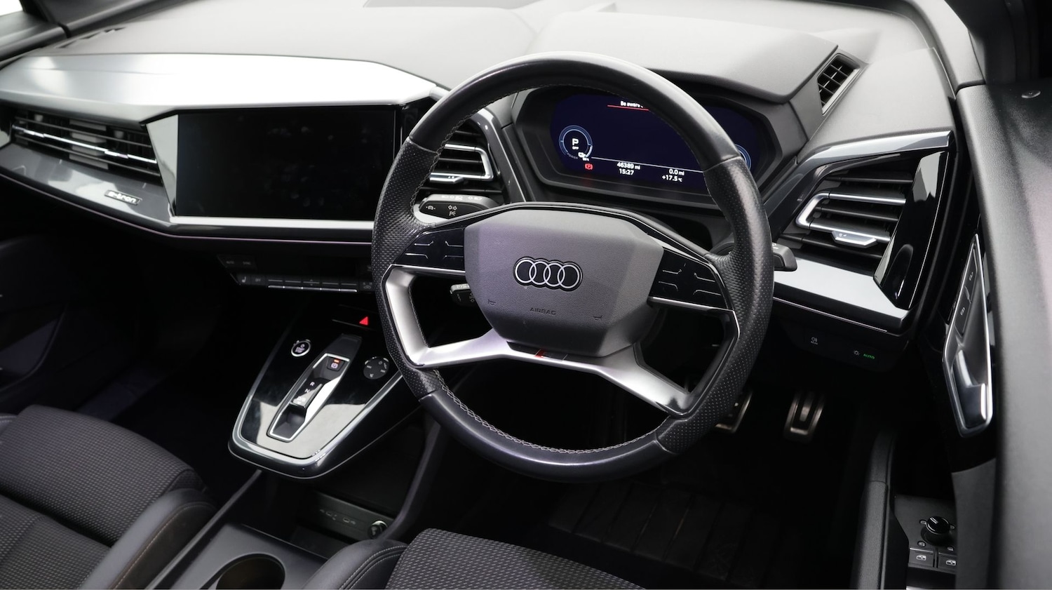 Used Audi Q4 e-tron 2023 for sale - 77946919: Photo 9