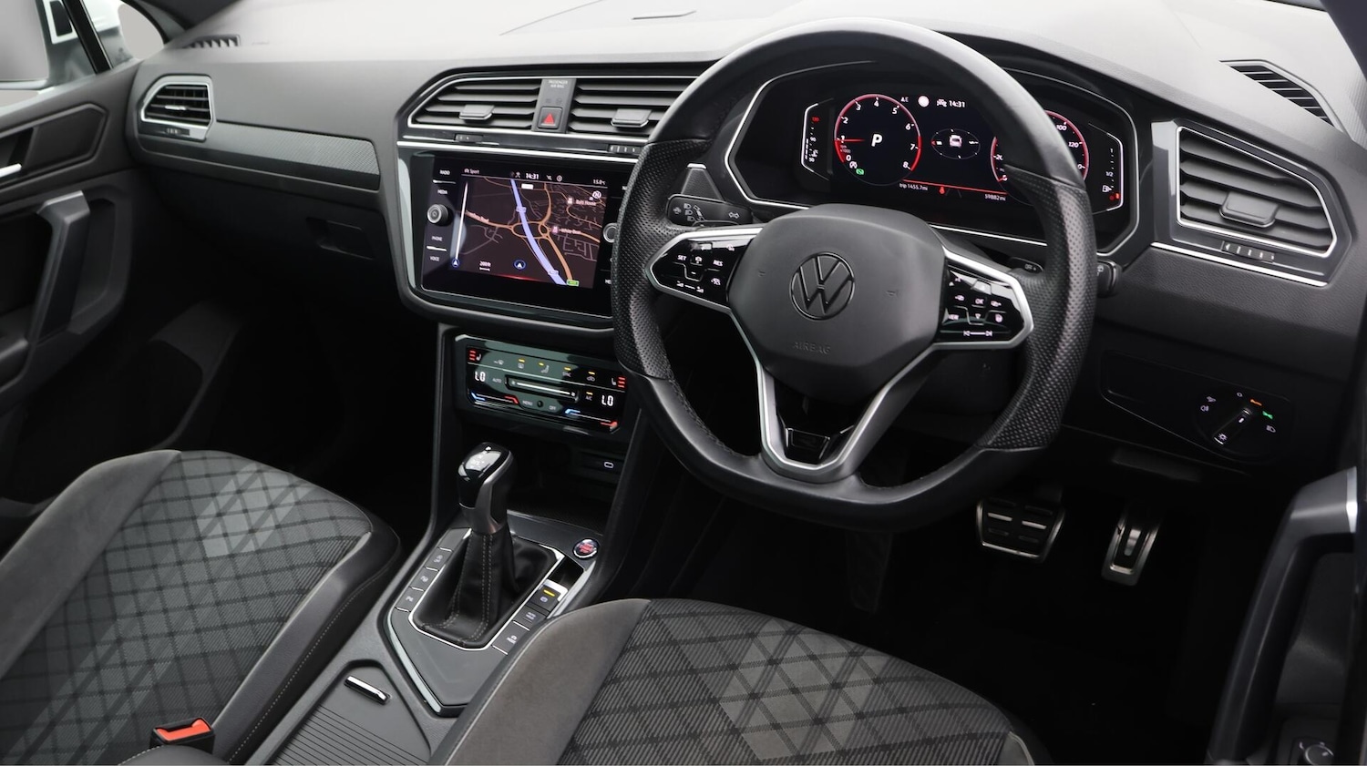 Used Volkswagen Tiguan 2020 for sale - 76306721: Photo 10